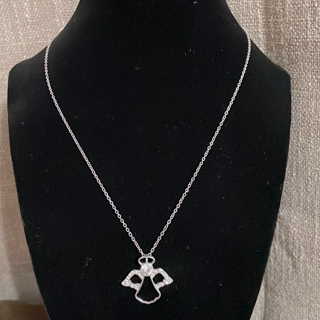Necklace Silver Tone